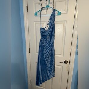 Elegant One-Shoulder Blue Dress